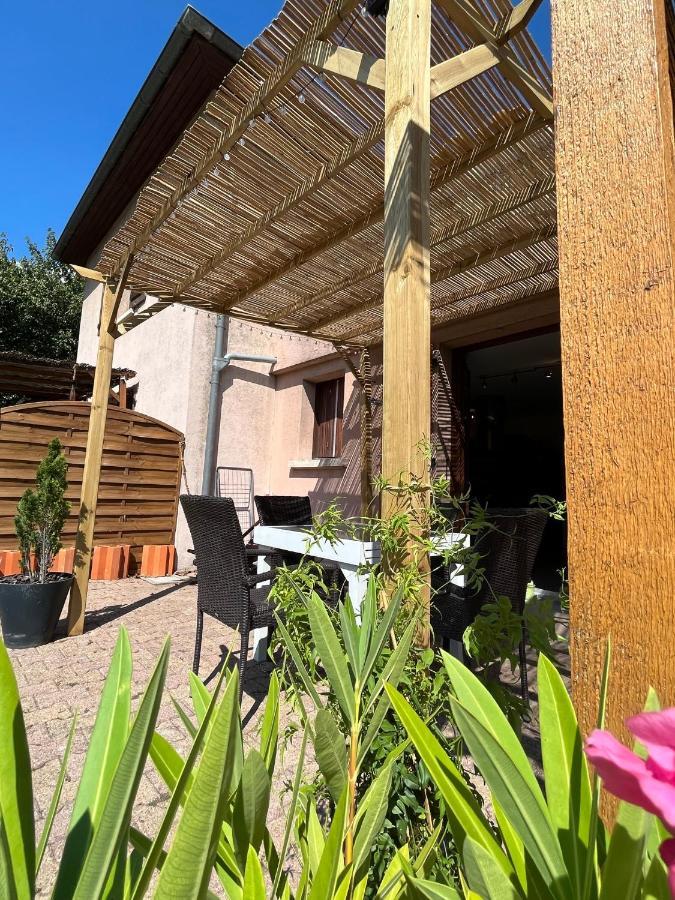 Douillet, Proche Gare, Terrasse, Cave * Saint-Jean-de-Maurienne