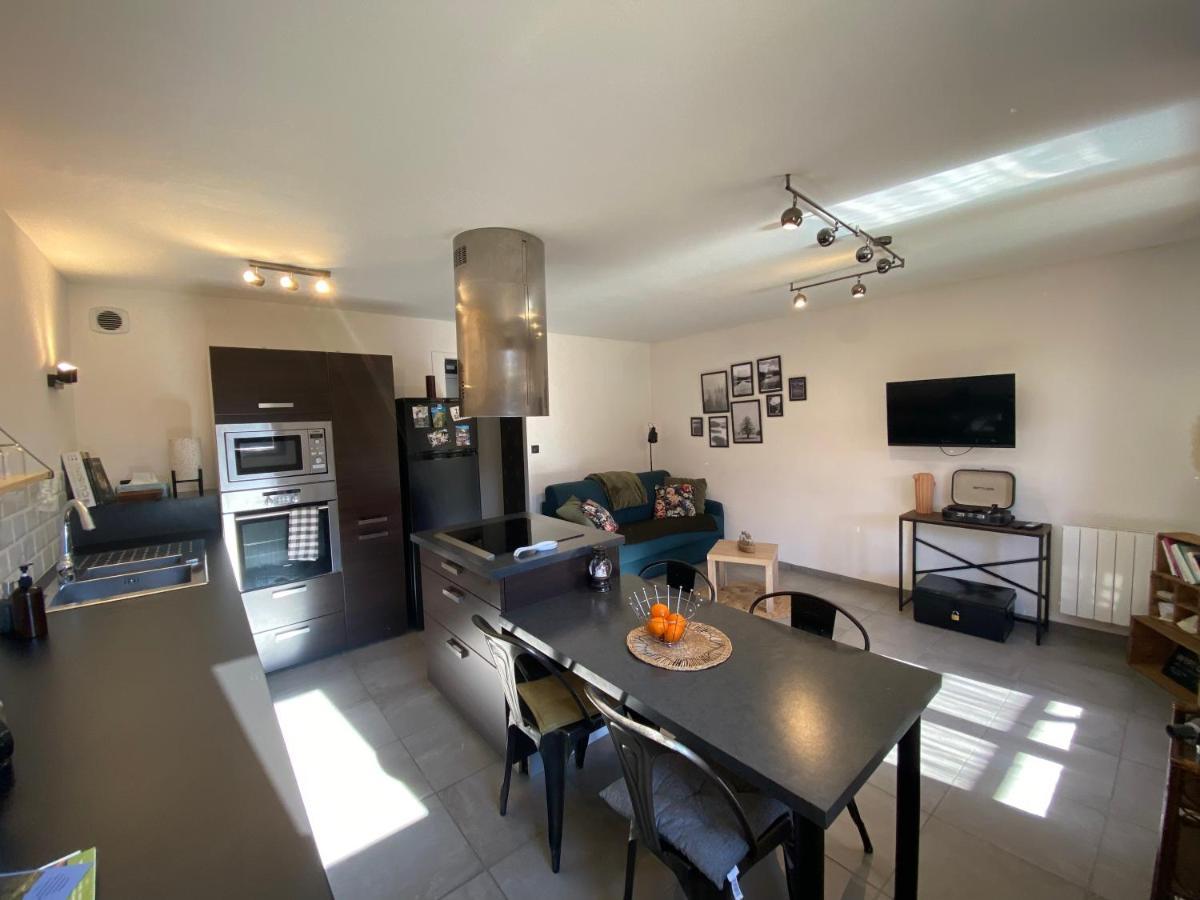 Appartement Douillet, Proche Gare, Terrasse, Cave *
